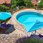 Ivanka Mit Blick Auf Wasser By Interhome Сasa de vacaciones Crikvenica